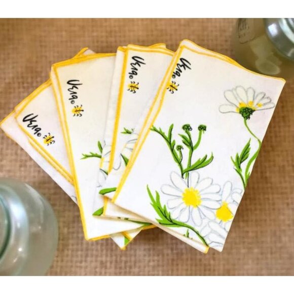 Set of 4 Vintage Vera Neumann Daisy Napkins – 1970s Retro Floral Linen, 16” Squa - Picture 1 of 9
